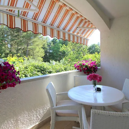 Komfortables Mit Privater Terrasse, Spielplatz, Grill, Liegen, Waschmaschine Apartamento *