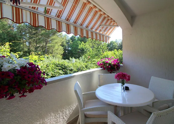 Komfortables Mit Privater Terrasse, Spielplatz, Grill, Liegen, Waschmaschine Apartament *